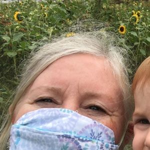 Meet your Posher, Gina